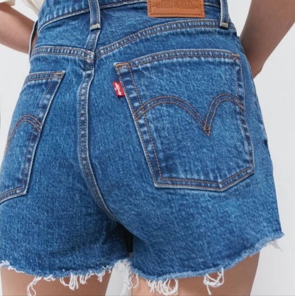 LEVI'S 501 VINTAGE JEANS SHORTS 💙 - Picture 3 of 14